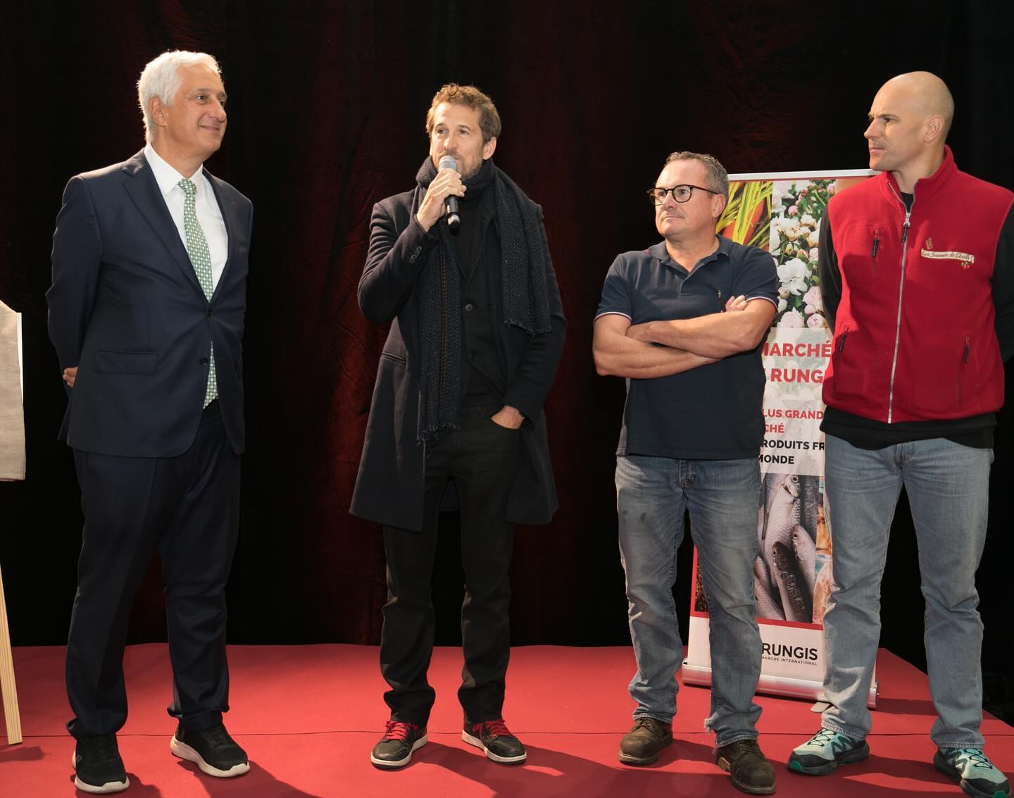 guillaume canet et stephane layani celebrent les 20 ans du carreau des producteurs du Marche de Rungis