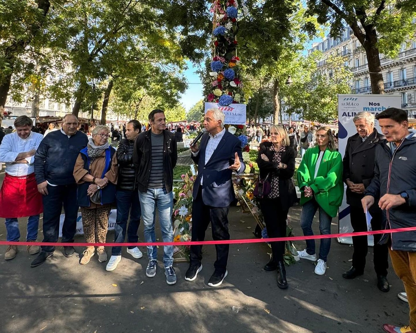 stephane layani inaugure le marche des cuisines du monde 2024 a Paris