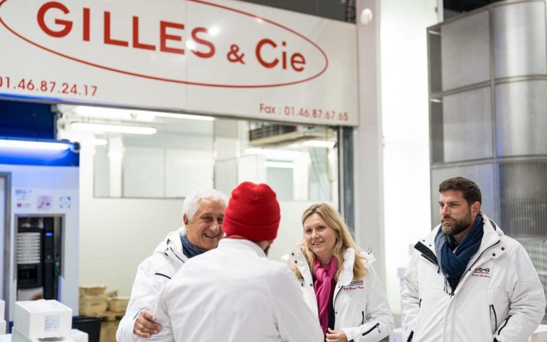 Yaël Braun-Pivet en visite au Marché de Rungis : l’agriculture au cœur des priorités